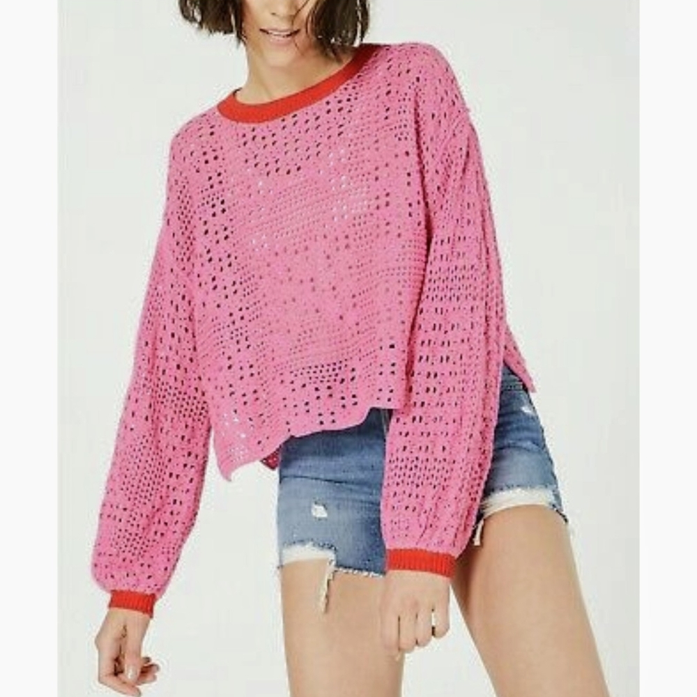SOLD - Free People • NWT Crop Sweater